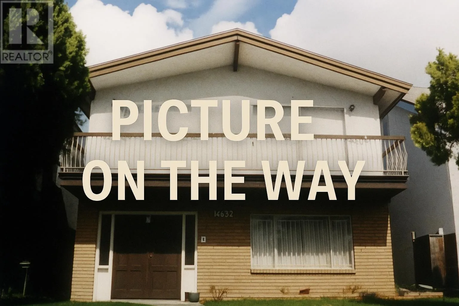 House for rent: 2135 E Broadway, Vancouver, British Columbia V5N 1W8