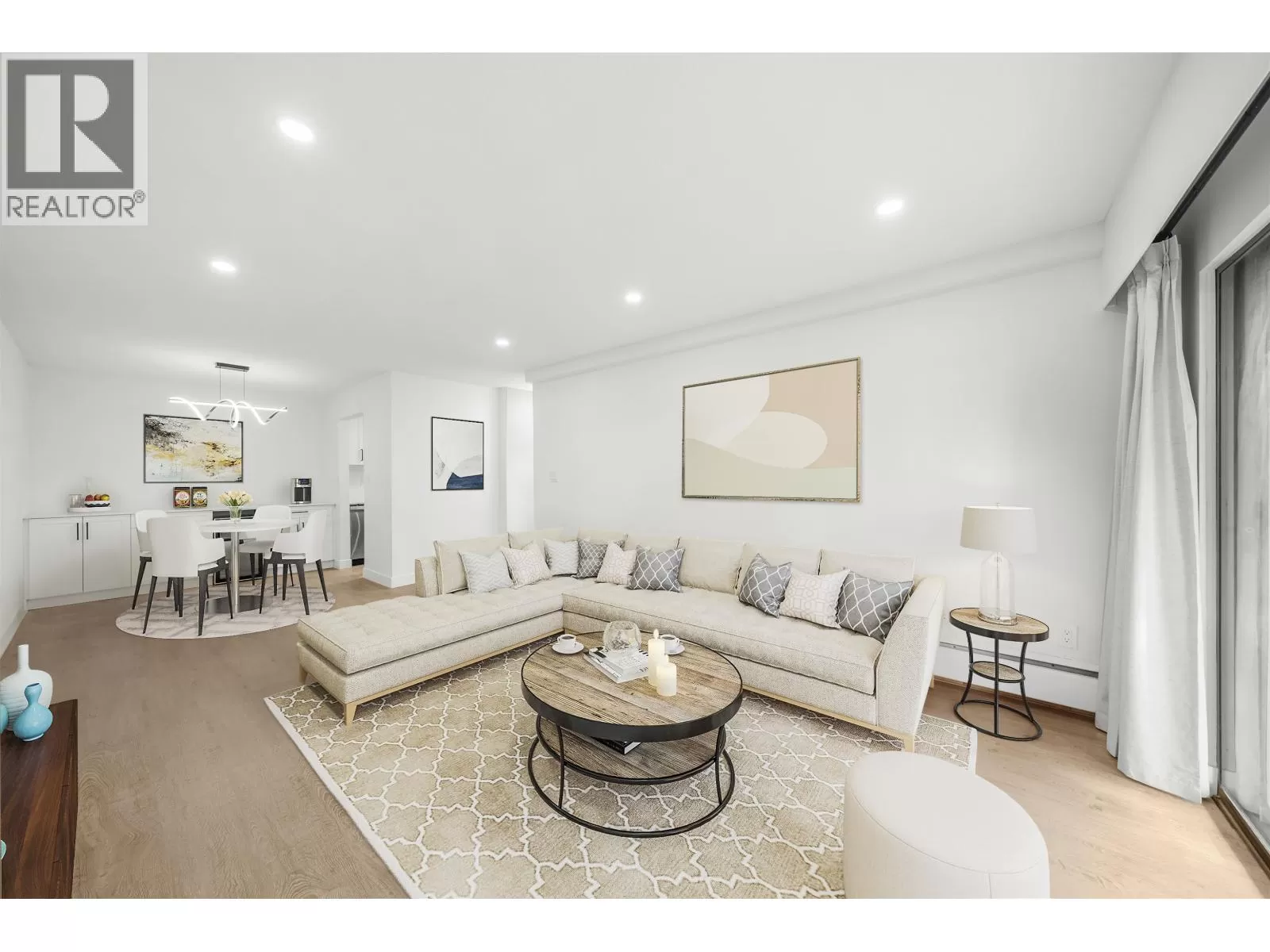 Apartment for rent: 214 8860 No. 1 Road, Richmond, British Columbia V7C 4C2