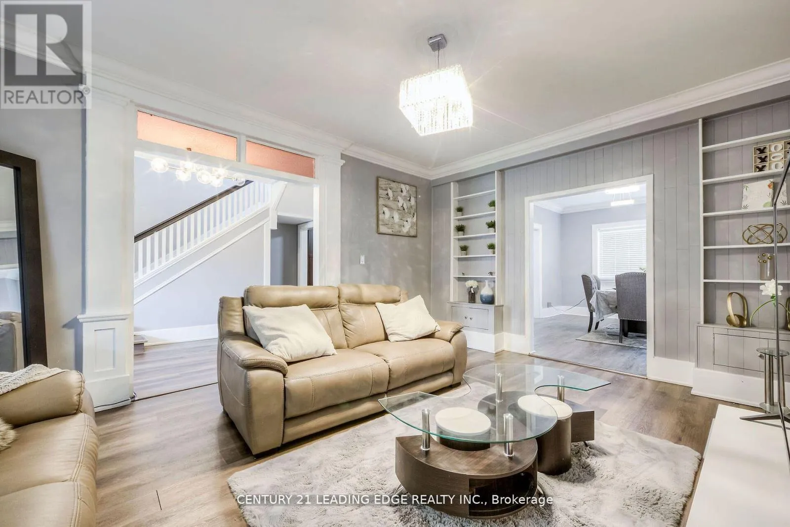 House for rent: 214 Aylmer Street, Peterborough, Ontario K9J 3K4