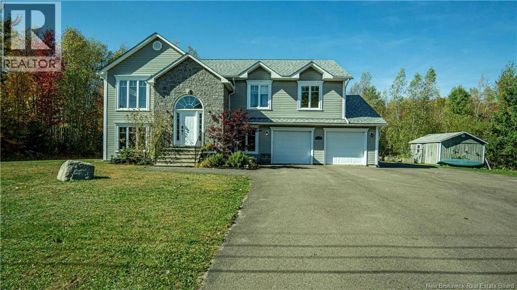 House for rent: 214 Garden Grove Street, Lincoln, New Brunswick E3B 7G8