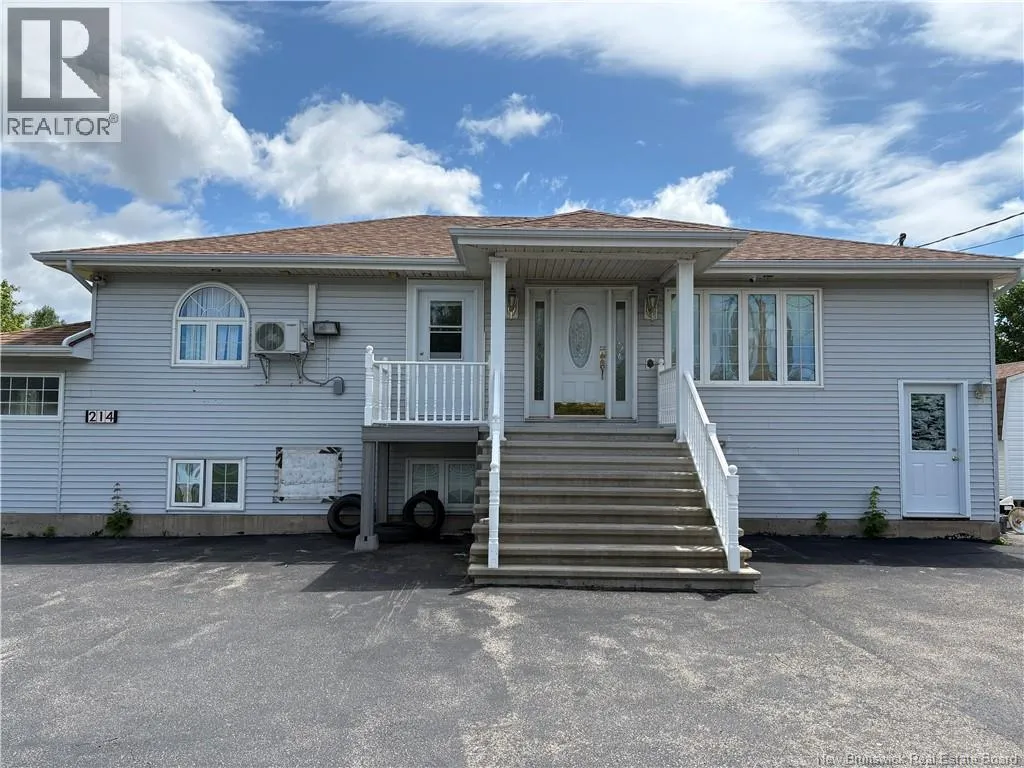 House for rent: 214 Ier Road, Shippagan, New Brunswick E8S 1T2
