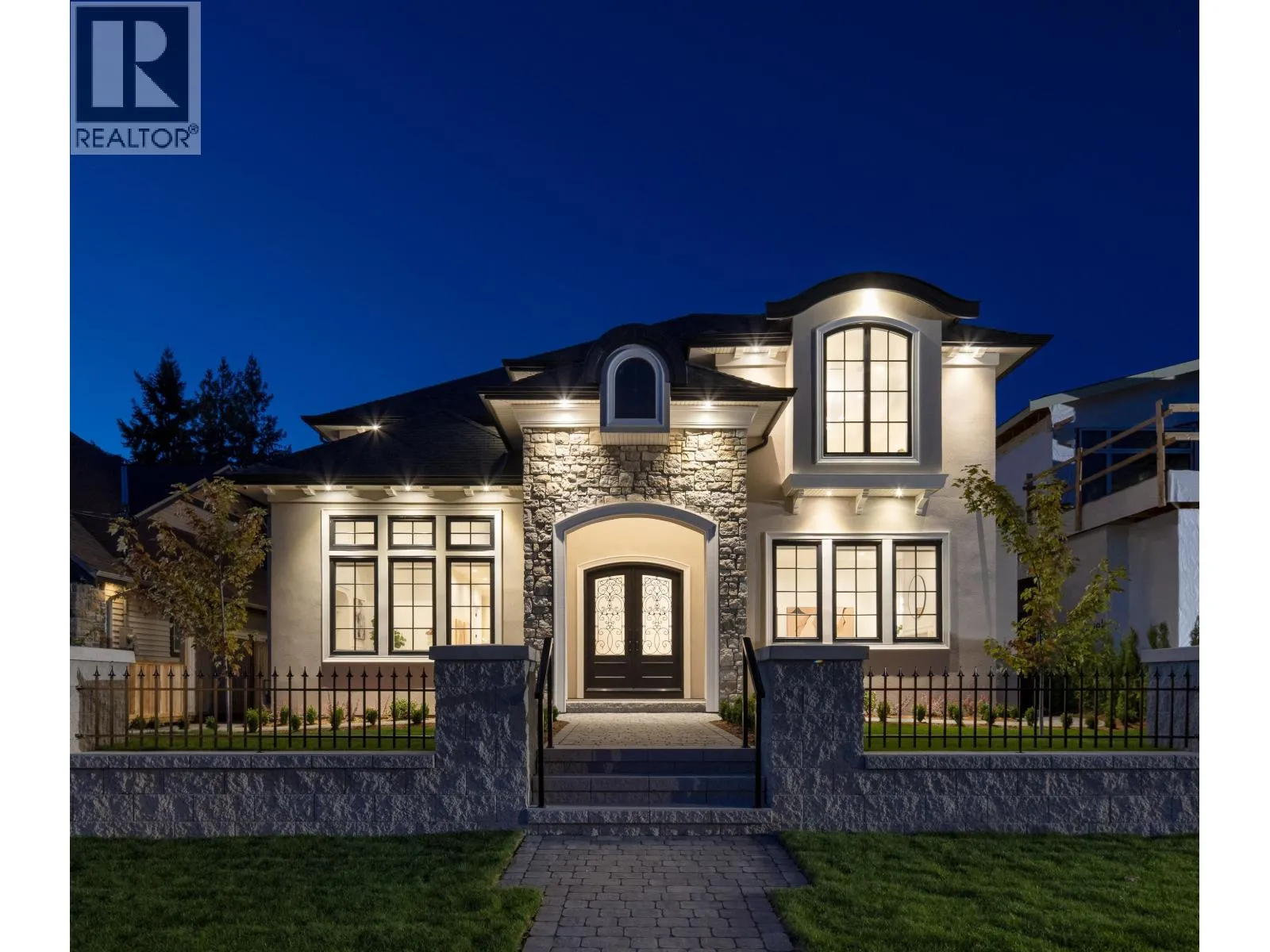 House for rent: 2141 Palliser Avenue, Coquitlam, British Columbia V3K 1W9