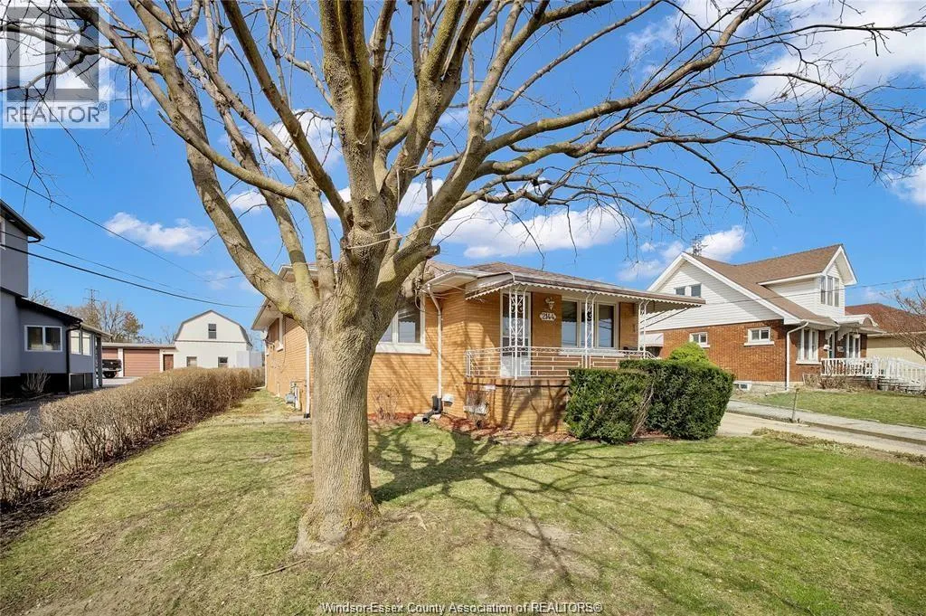 House for rent: 2144 Grand Marais East Unit# Upper, Windsor, Ontario N8W 1W2