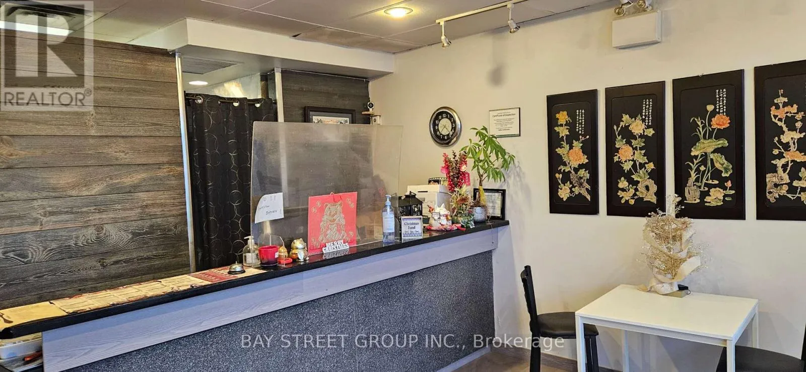 2146 Mountain Grove Avenue, Burlington, Ontario L7P 2J3