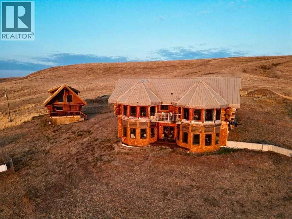 House for rent: 21468 Range Road 13, Bindloss, Alberta T0J 0H0