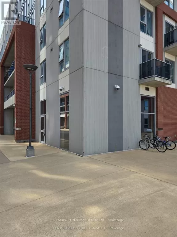 215 - 130 Columbia Street W, Waterloo, Ontario N2L 0G6