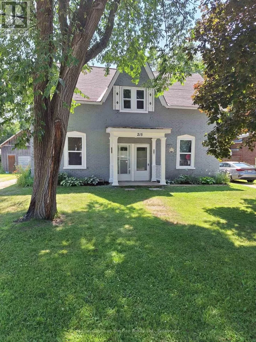 House for rent: 215 Cedar Street, Clearview, Ontario L0M 1S0