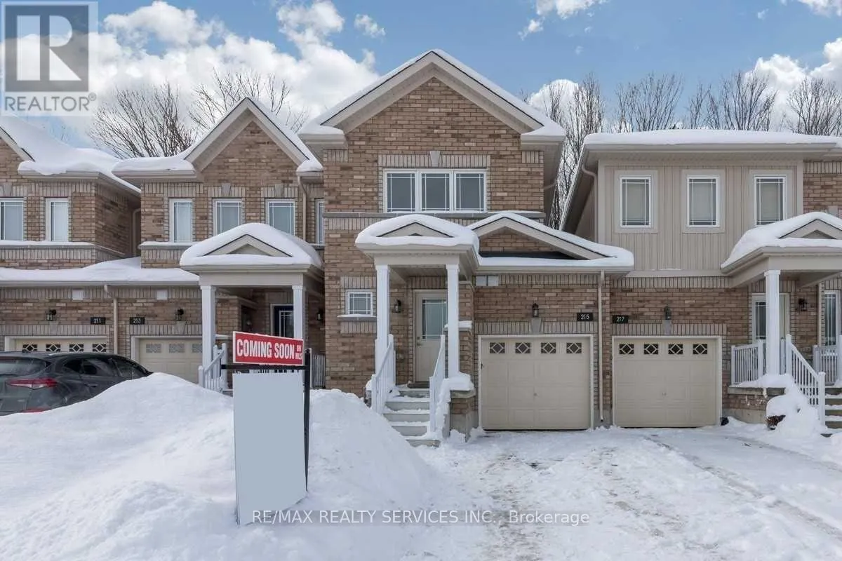 Row / Townhouse for rent: 215 Diana Drive, Orillia, Ontario L3V 8J8