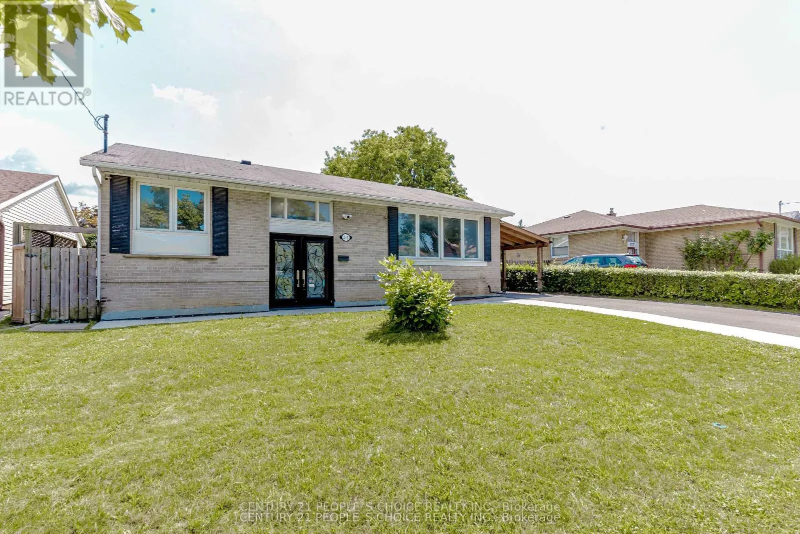 House for rent: 215 Jeffcoat Drive, Toronto, Ontario M9W 3E2