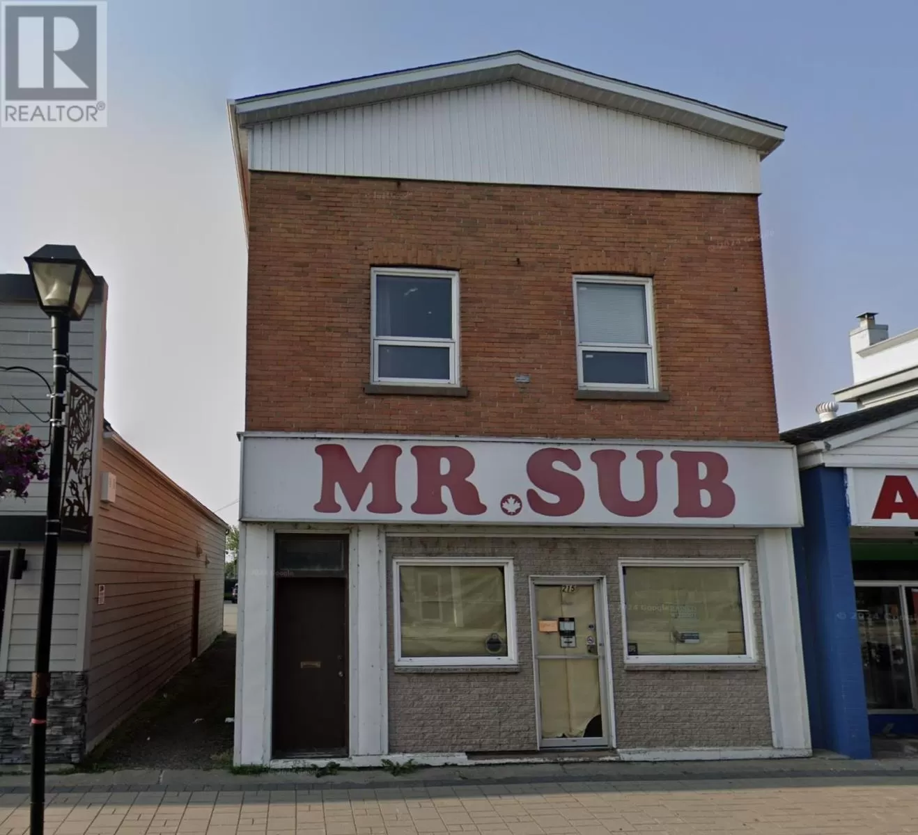 215 Scott St, Fort Frances, Ontario P9A 1G8