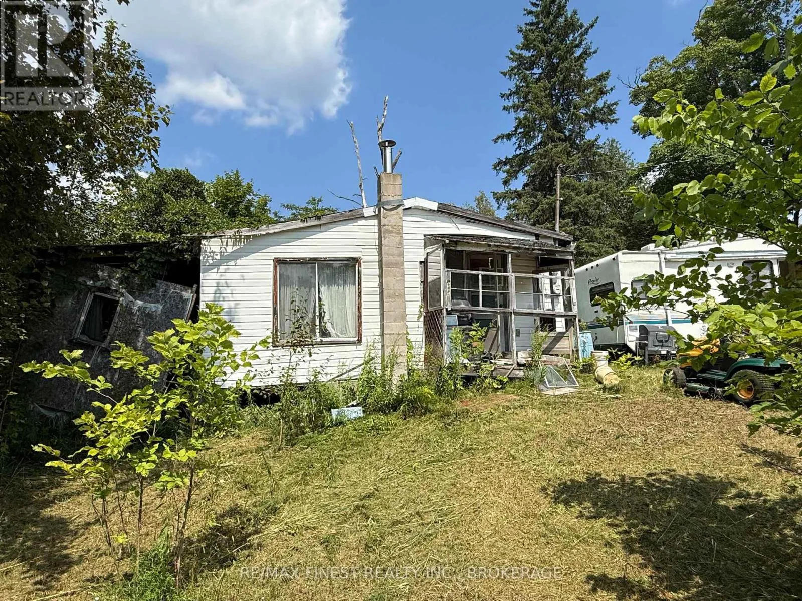 21508a Highway 41, Addington Highlands, Ontario K0H 1L0