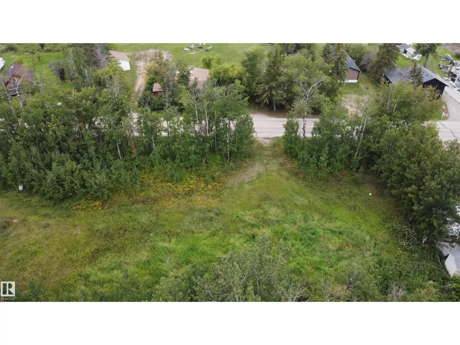 No Building for rent: 21-55022 Lac Ste. Anne Trail, Rural Lac Ste. Anne County, Alberta T0E 1A0