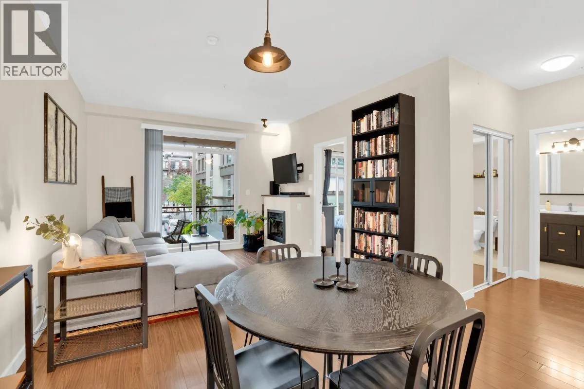 Apartment for rent: 216 101 Morrissey Road, Port Moody, British Columbia V3H 0E6