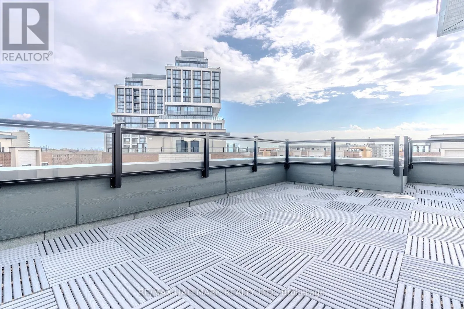 Row / Townhouse for rent: 216 - 1085 Douglas Mccurdy Common, Mississauga, Ontario L5G 4B1