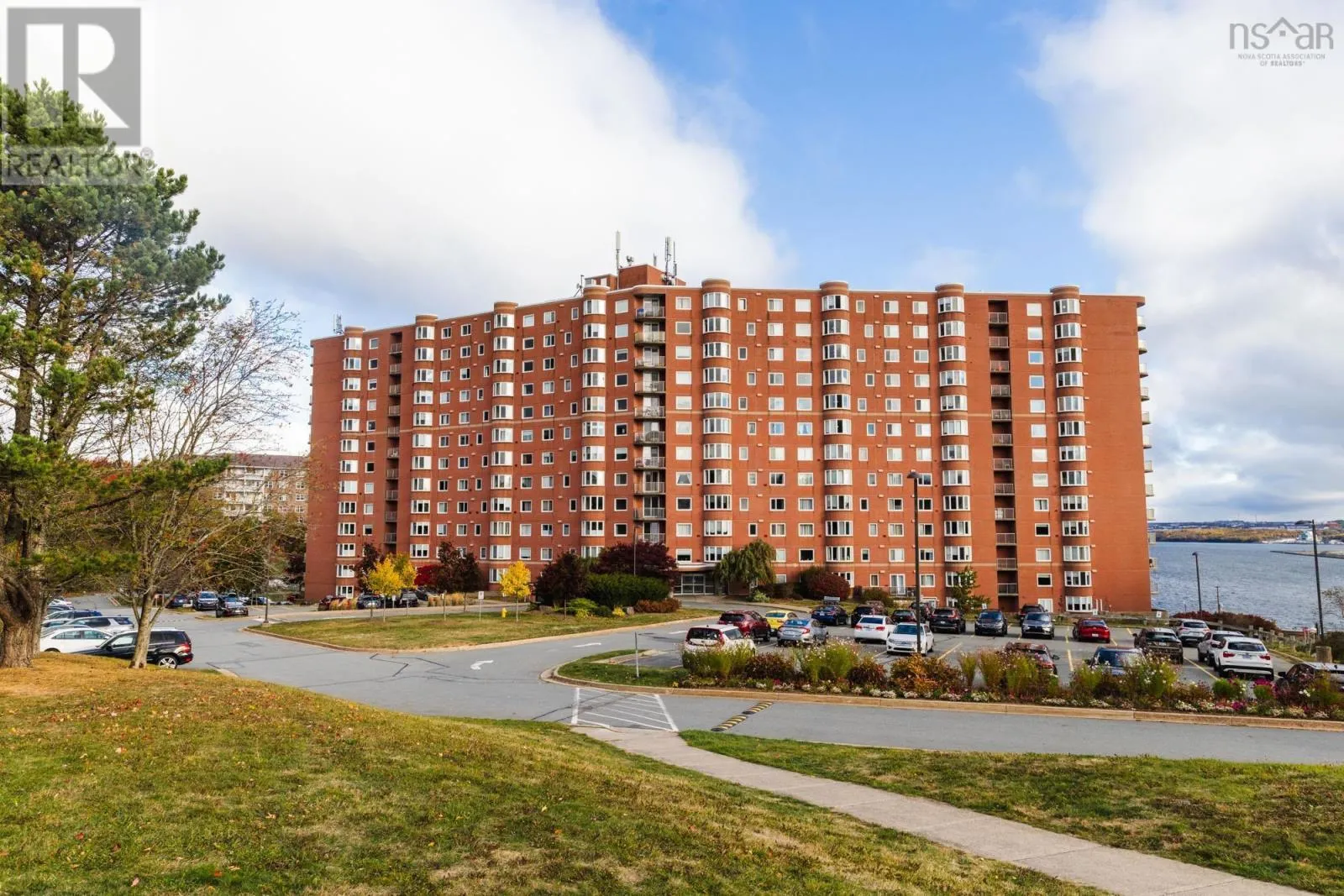 Apartment for rent: 216 45 Vimy Avenue, Halifax, Nova Scotia B3M 4C5