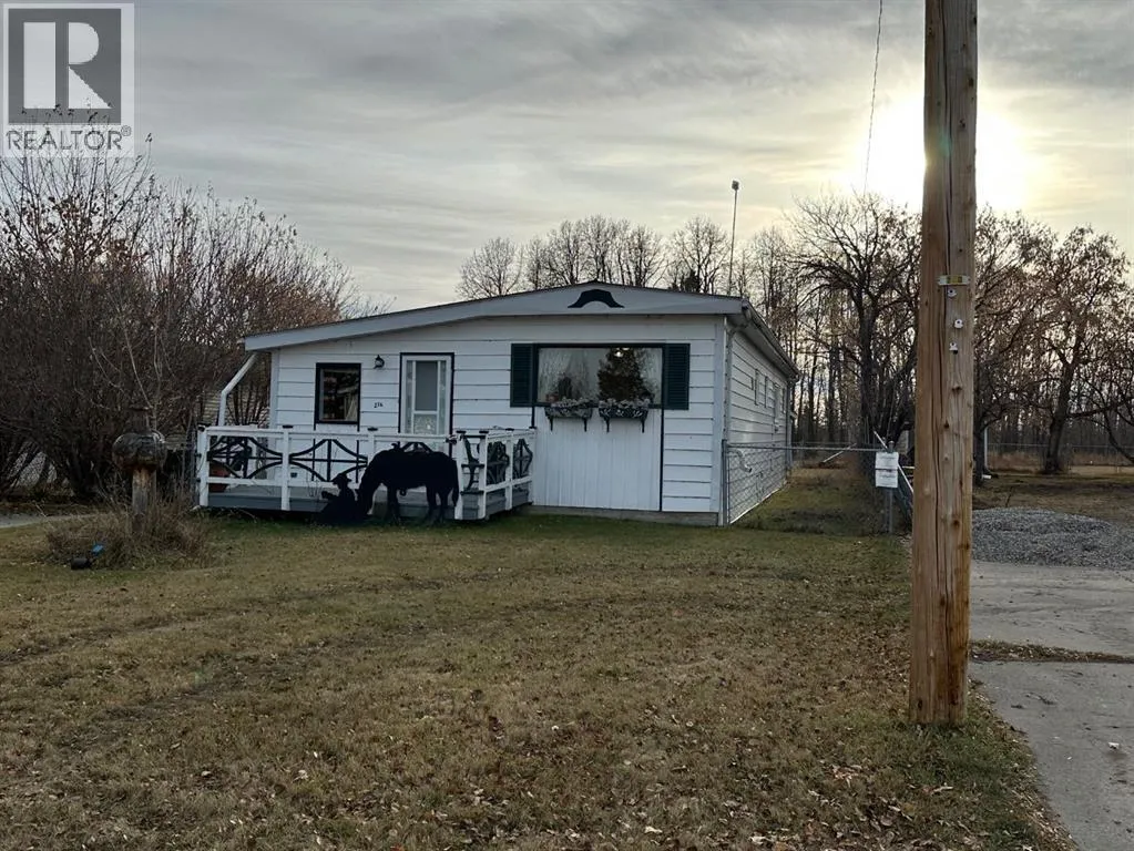 Manufactured Home for rent: 216 5 Street Nw, Sundre, Alberta T0M 1X0
