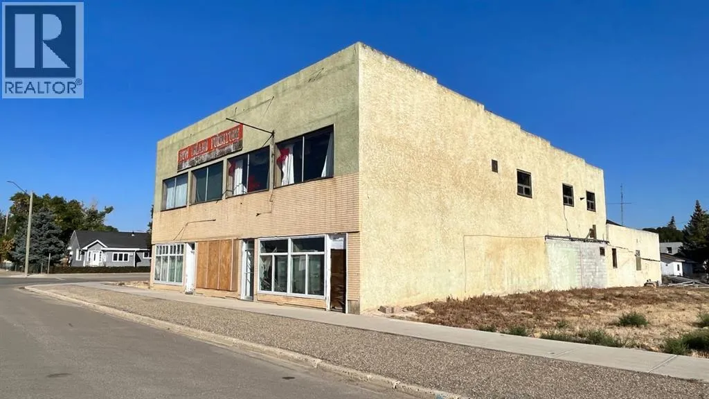 216 5th Avenue W, Bow Island, Alberta T0K 0G0