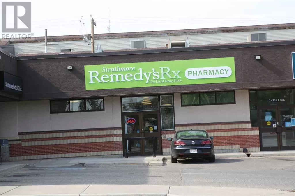 Commercial Mix for rent: 216 Fourth Avenue, Strathmore, Alberta T1P 1B9