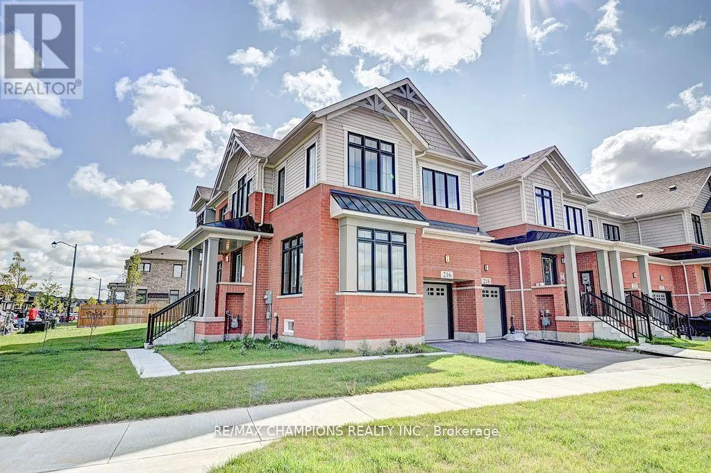 Row / Townhouse for rent: 216 Newman Drive, Cambridge, Ontario N1S 4Y6