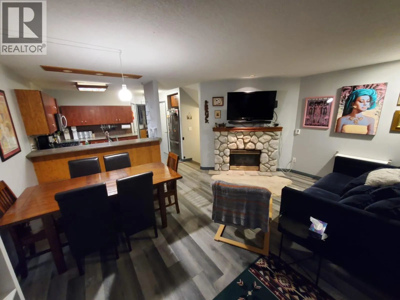 Row / Townhouse for rent: 2160 Sun Peaks Road Unit# 3, Sun Peaks, British Columbia V0E 5N0