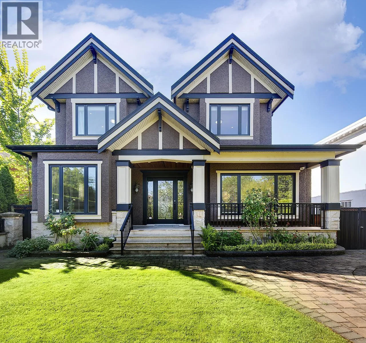 House for rent: 2168 W 16th Avenue, Vancouver, British Columbia V6K 3B2