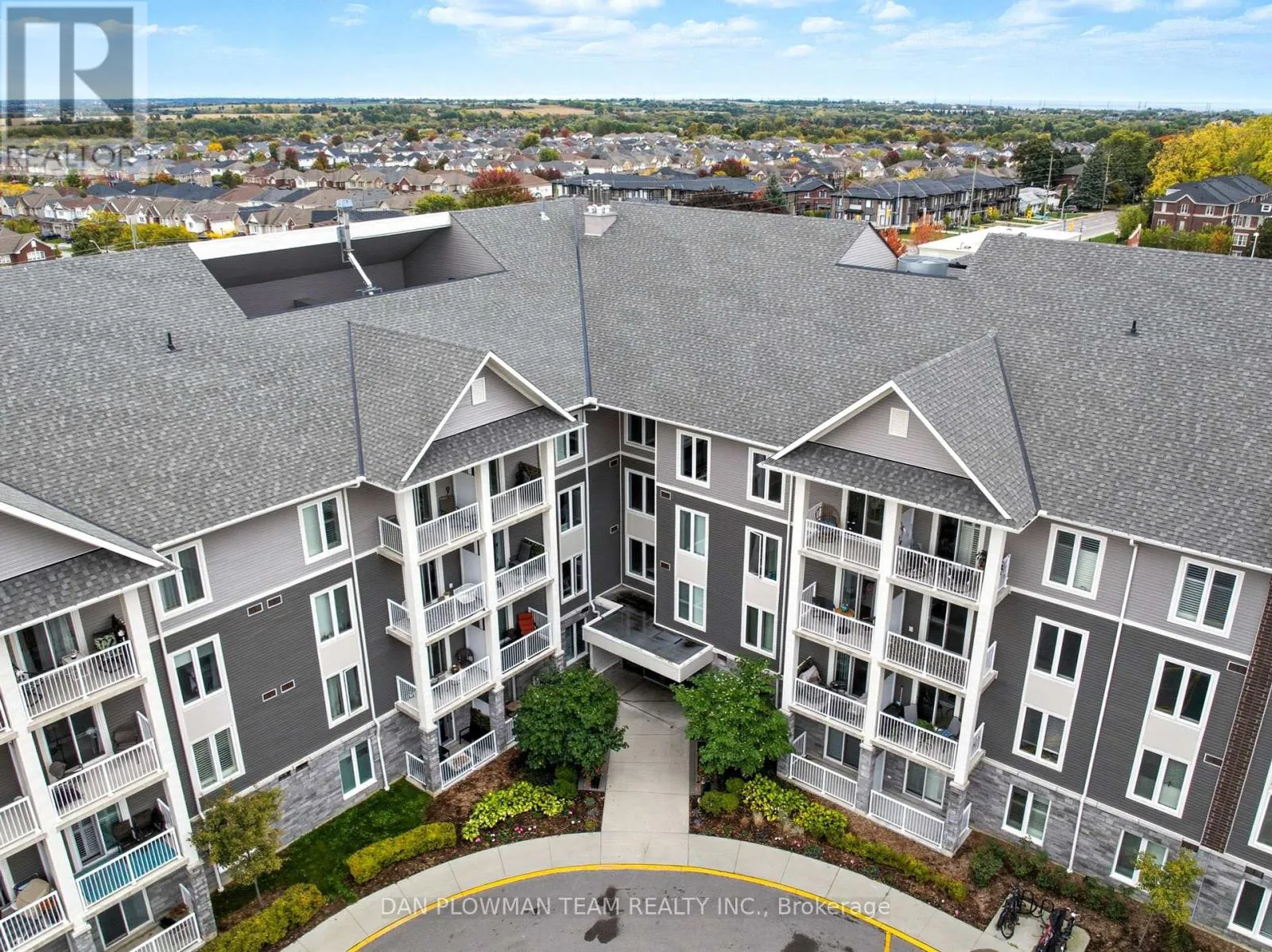 Apartment for rent: 217 - 290 Liberty Street N, Clarington, Ontario L1C 0V5