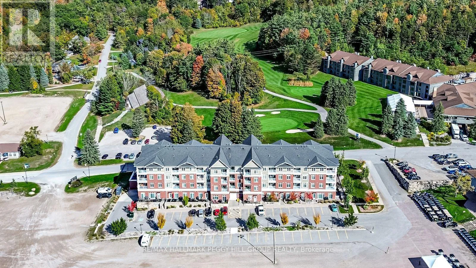 Apartment for rent: 217 - 40 Horseshoe Boulevard, Oro-Medonte, Ontario L4M 4Y8