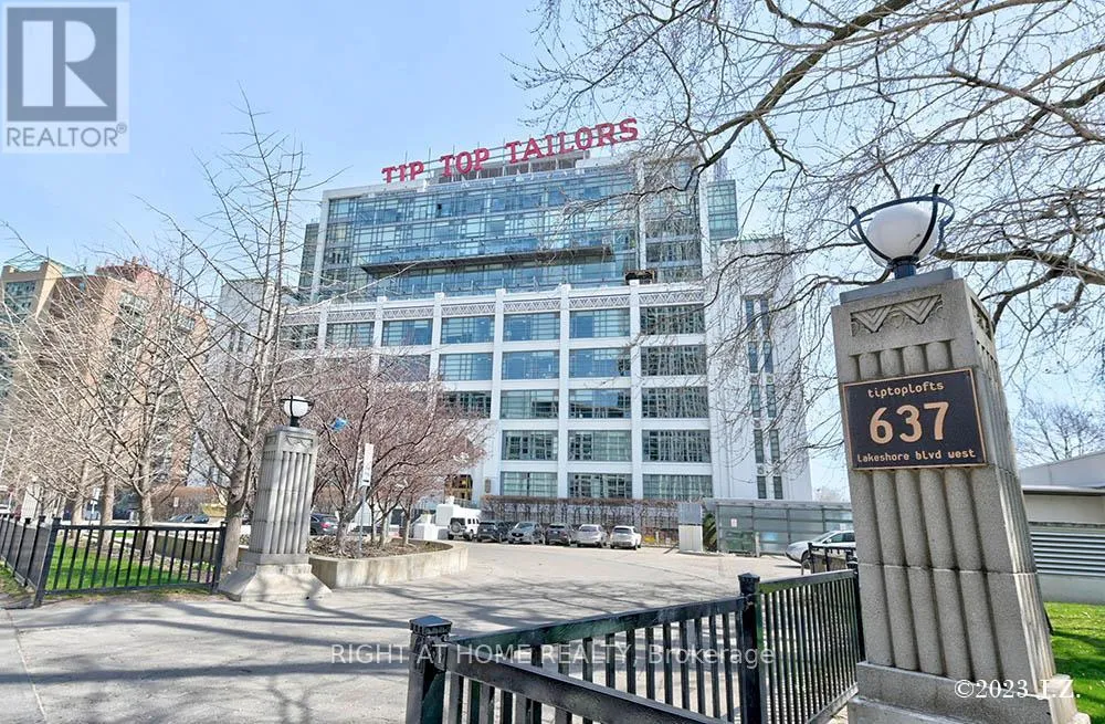 Apartment for rent: 217 - 637 Lake Shore Boulevard W, Toronto, Ontario M5V 1A8