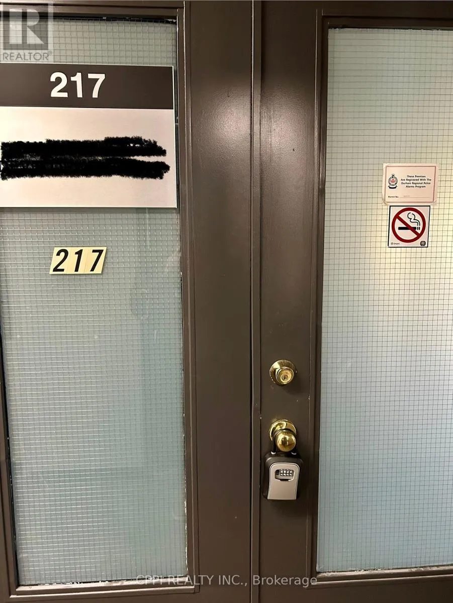 Offices for rent: 217 - 650 King Street E, Oshawa, Ontario L1H 1G5