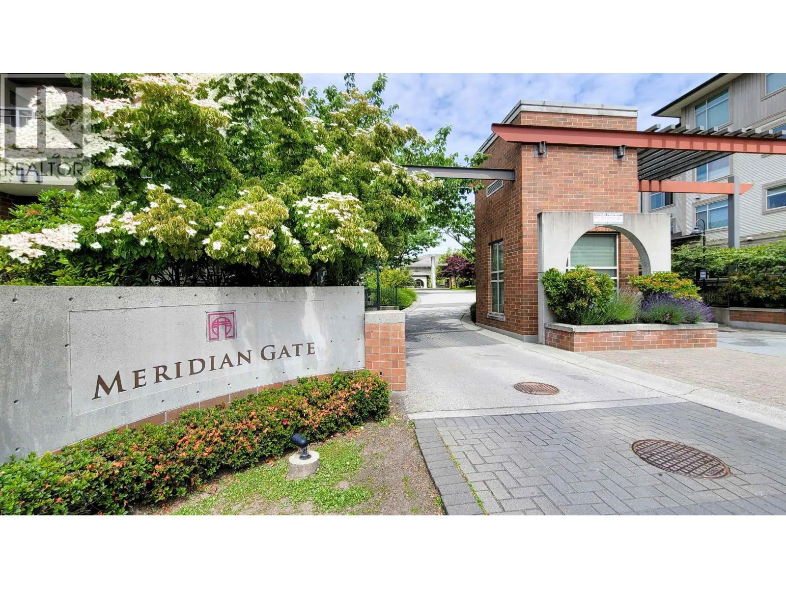 Apartment for rent: 217 9299 Tomicki Avenue, Richmond, British Columbia V6X 0C5