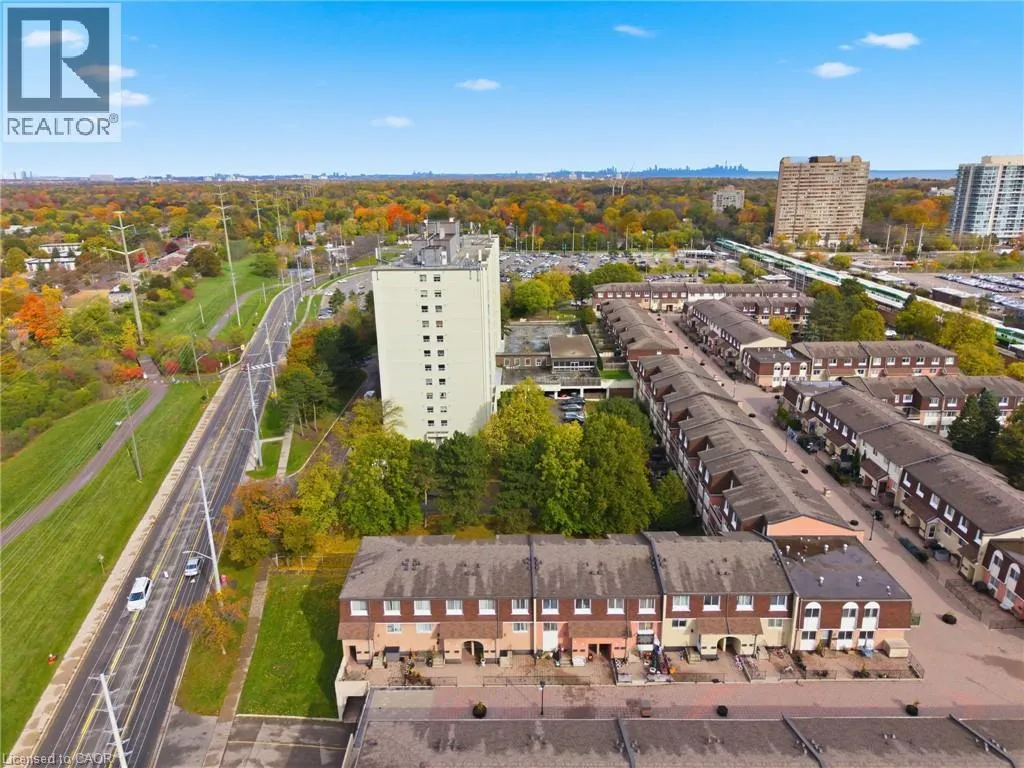 Row / Townhouse for rent: 2170 Bromsgrove Road Unit# 175, Mississauga, Ontario L5J 4J2