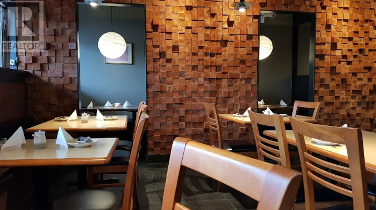 21768 Lougheed Highway, Maple Ridge, British Columbia V2X 2S1