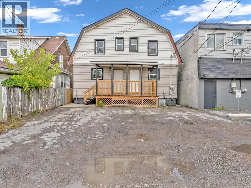 Duplex for rent: 2177-2181 Howard Avenue, Windsor, Ontario N8X 3T9