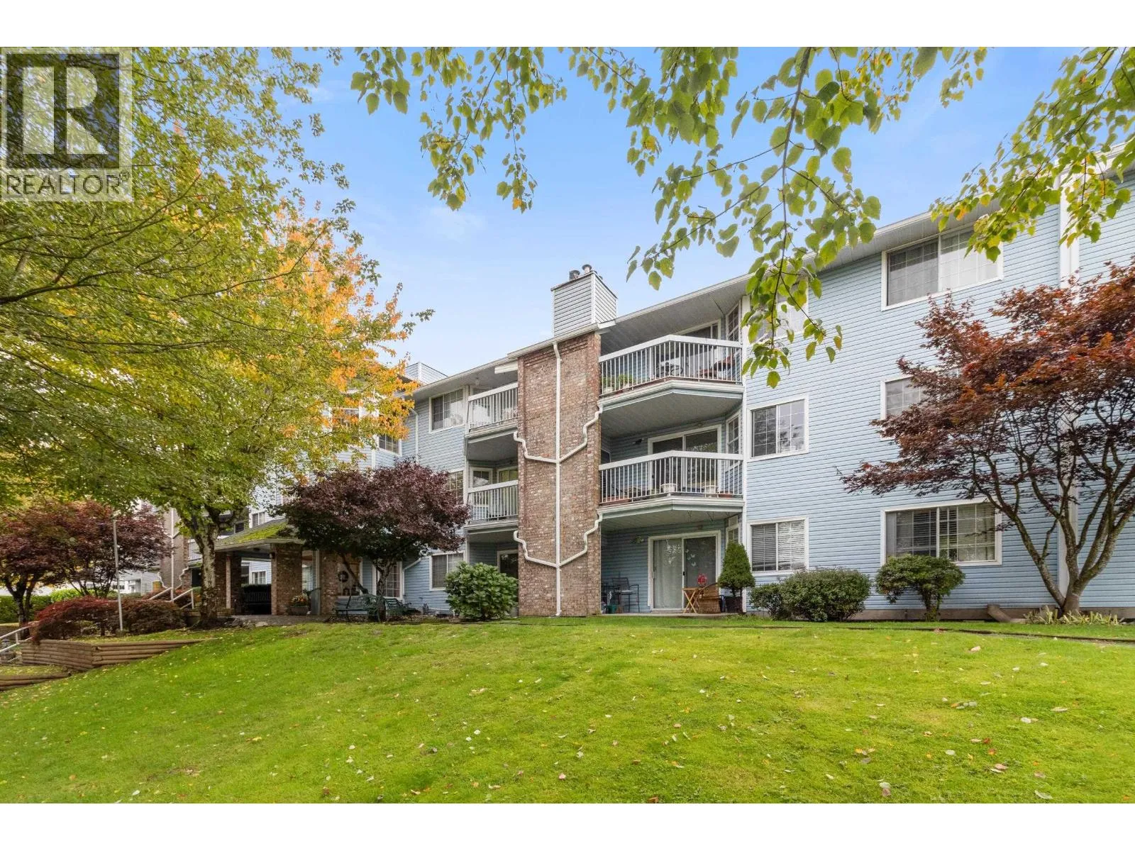 Apartment for rent: 218 11510 225 Street, Maple Ridge, British Columbia V2X 9Y3