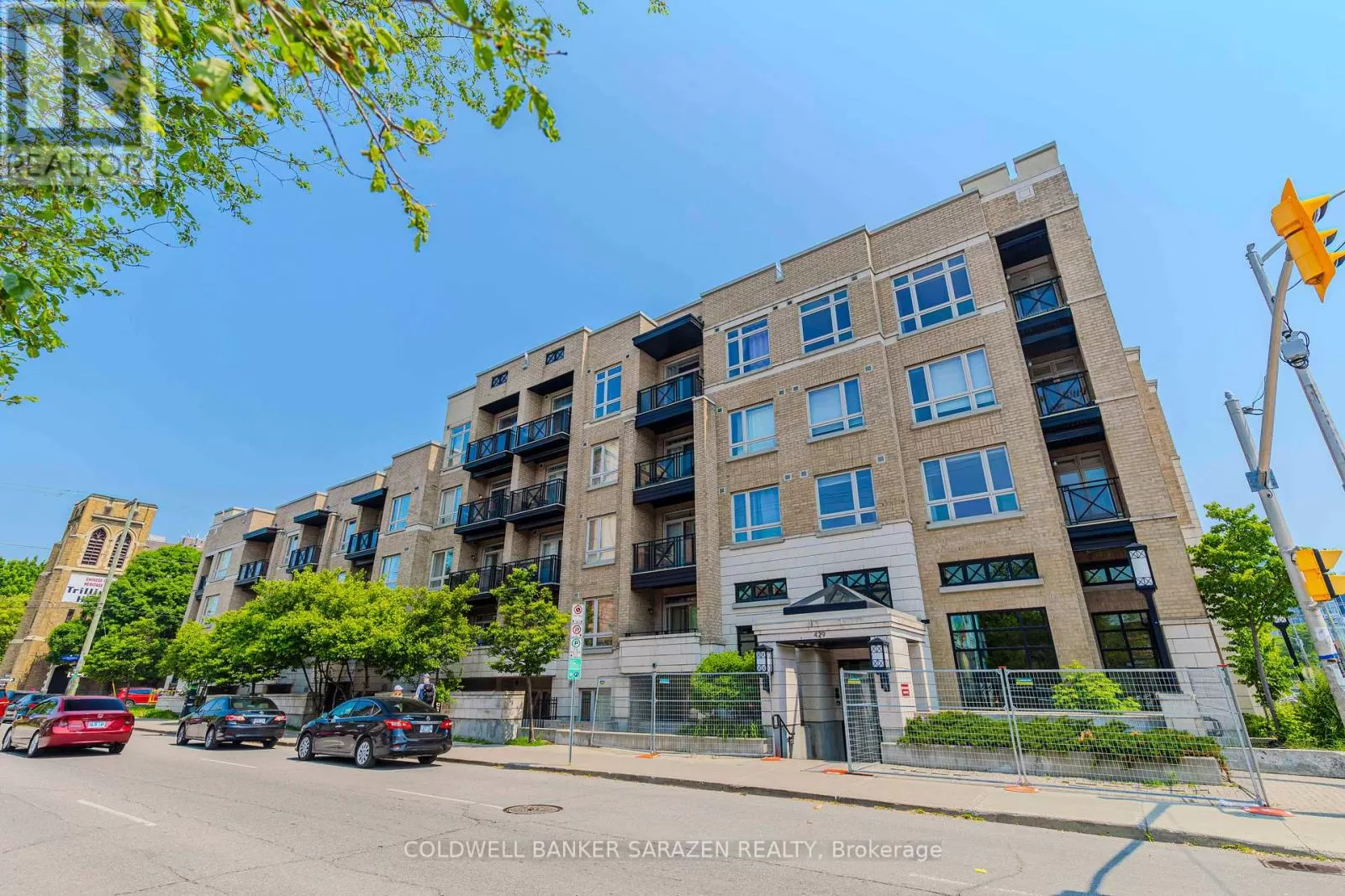 Apartment for rent: 218 - 429 Kent Street, Ottawa, Ontario K2P 1B5