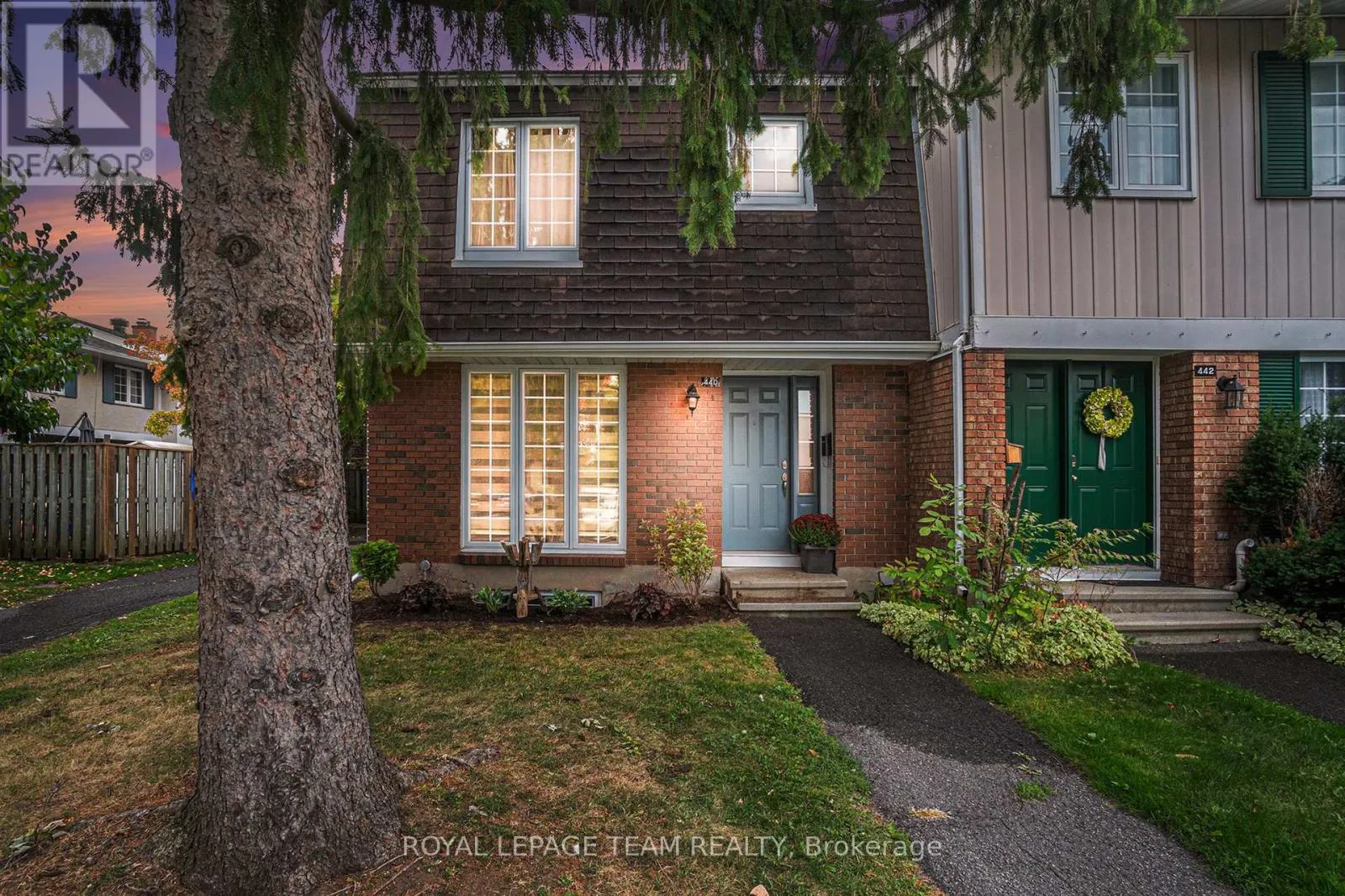 Row / Townhouse for rent: 218 - 440 Kintyre Private, Ottawa, Ontario K2C 3M9