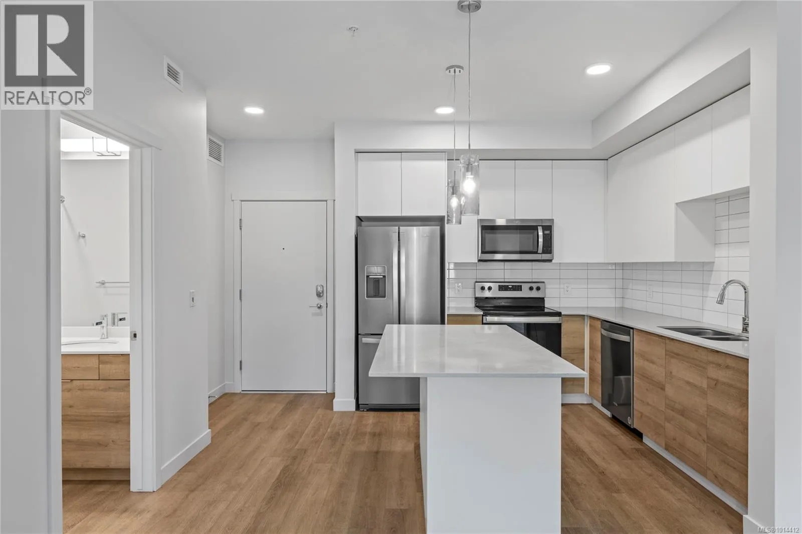 Apartment for rent: 218 4830 Cedar Ridge Pl, Nanaimo, British Columbia V9T 0M8