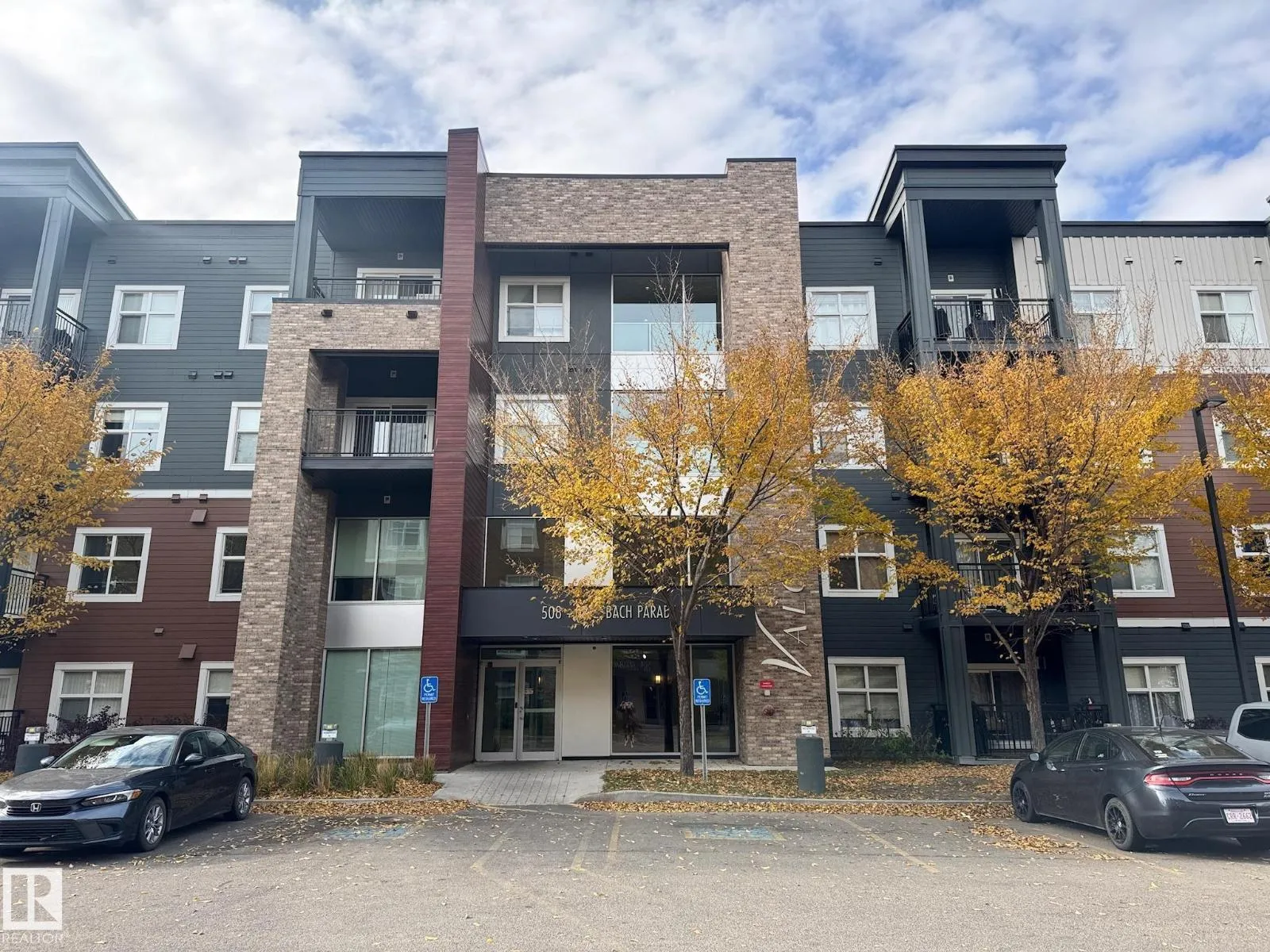 Apartment for rent: #218 508 Griesbach Pr Nw, Edmonton, Alberta T5E 6V9