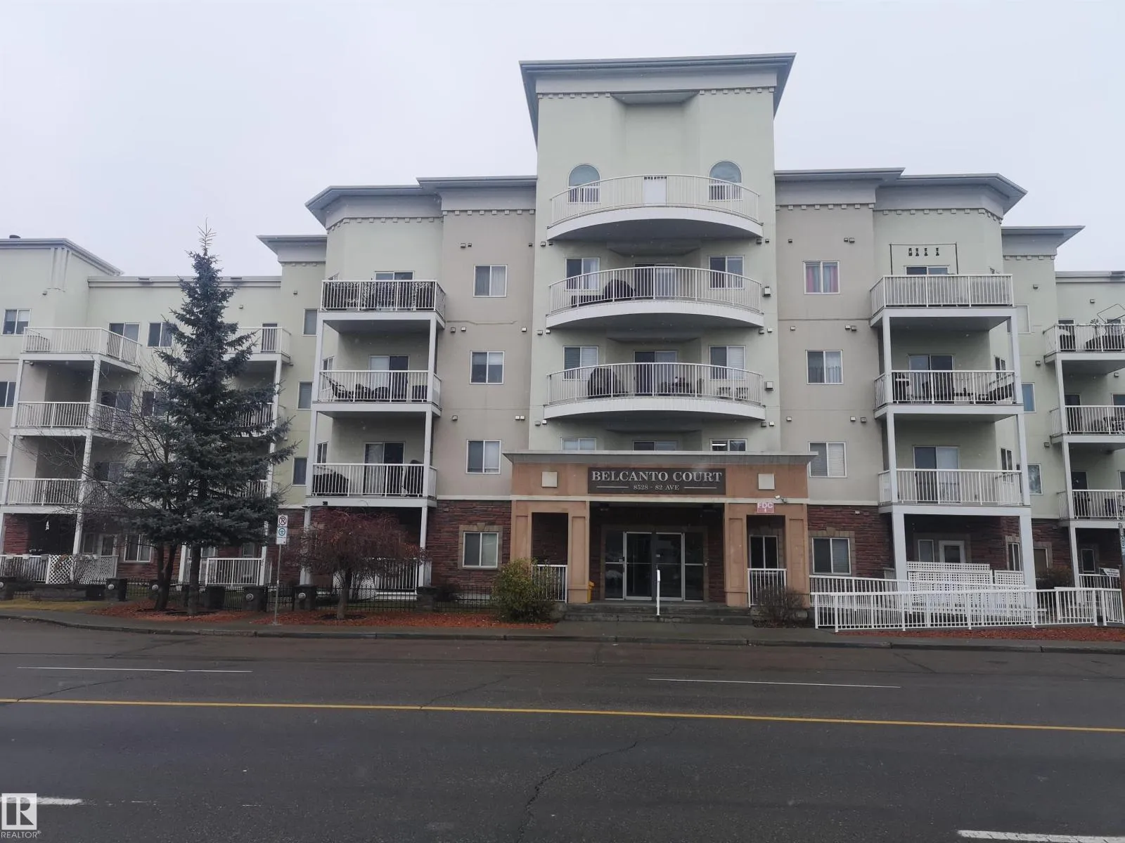 Apartment for rent: #218 8528 82 Av Nw Nw, Edmonton, Alberta T6E 6C3