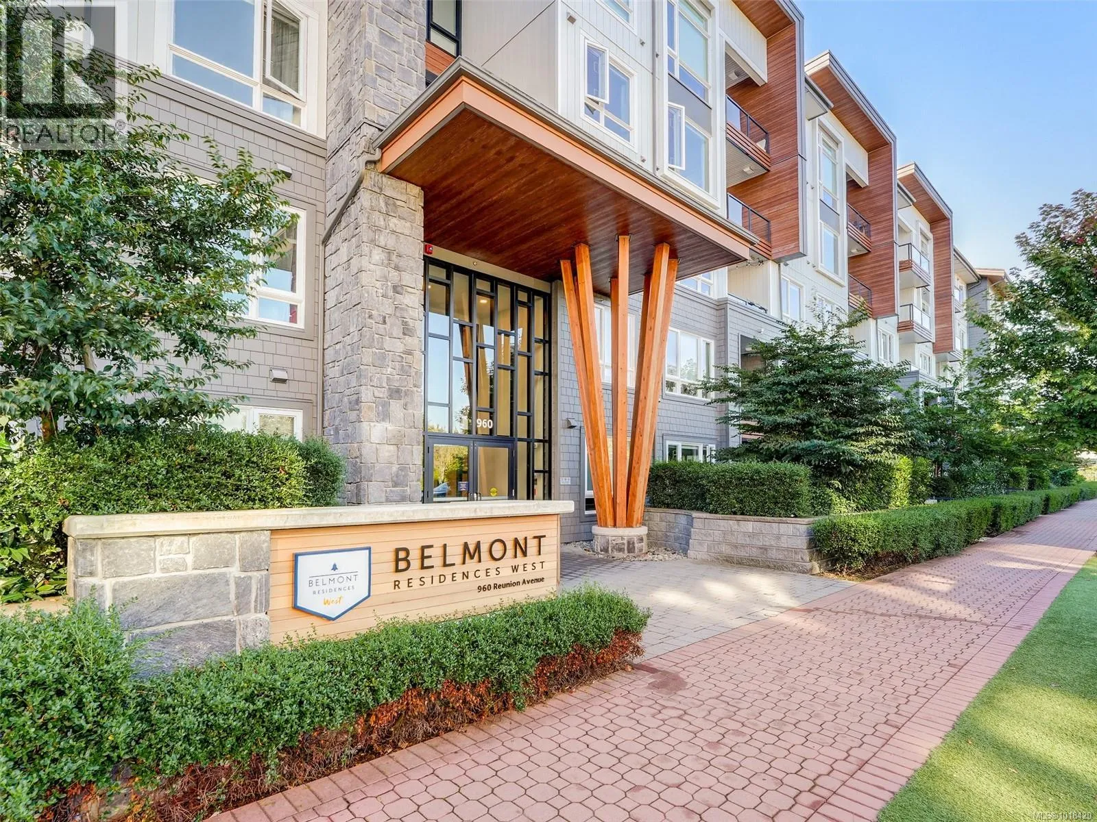 Apartment for rent: 218 960 Reunion Ave, Langford, British Columbia V9B 0W5