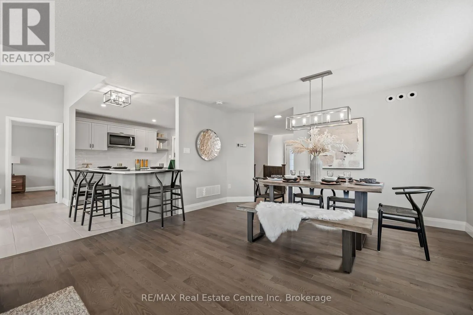 House for rent: 218 Bridge Crescent, Minto, Ontario N0G 2P0