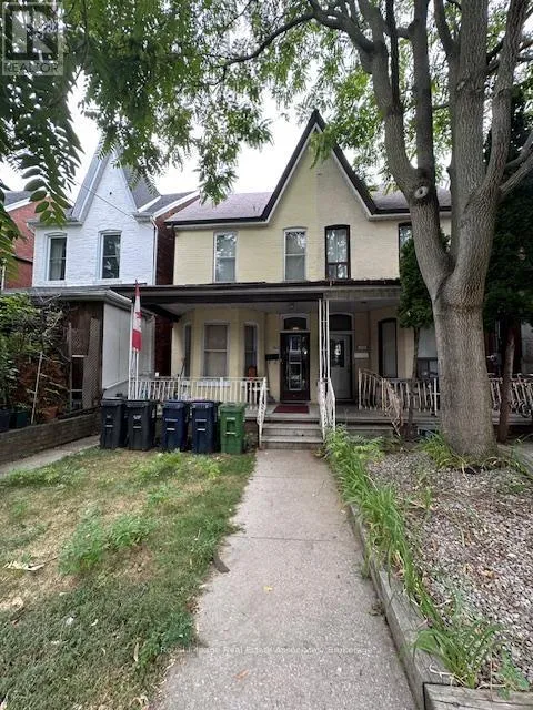 House for rent: 218 Margueretta Street, Toronto, Ontario M6H 3S3