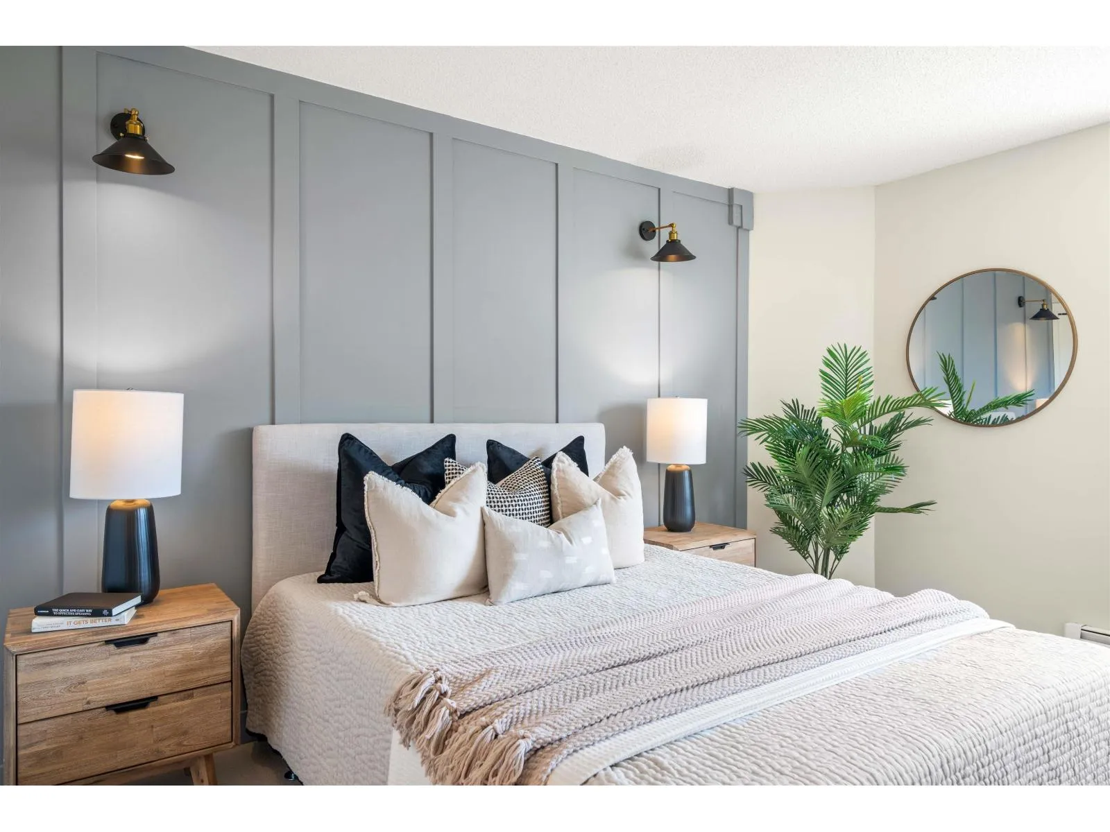 Apartment for rent: 219 31955 Old Yale Road, Abbotsford, British Columbia V2T 4N1