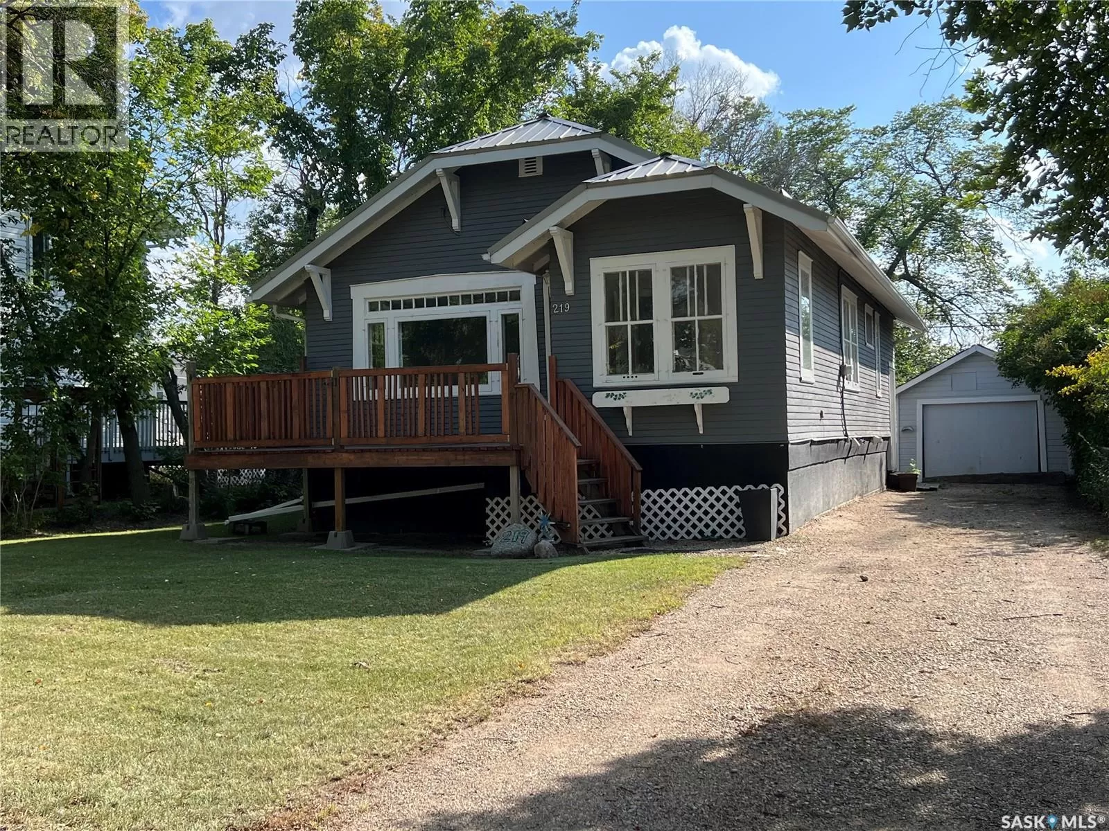 House for rent: 219 Macleod Avenue E, Melfort, Saskatchewan S0E 1A0