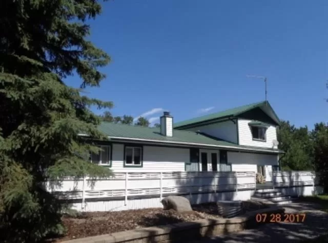 House for rent: 219/221 11502 Twp. Rd. 604, Rural St. Paul County, Alberta T0A 3A0