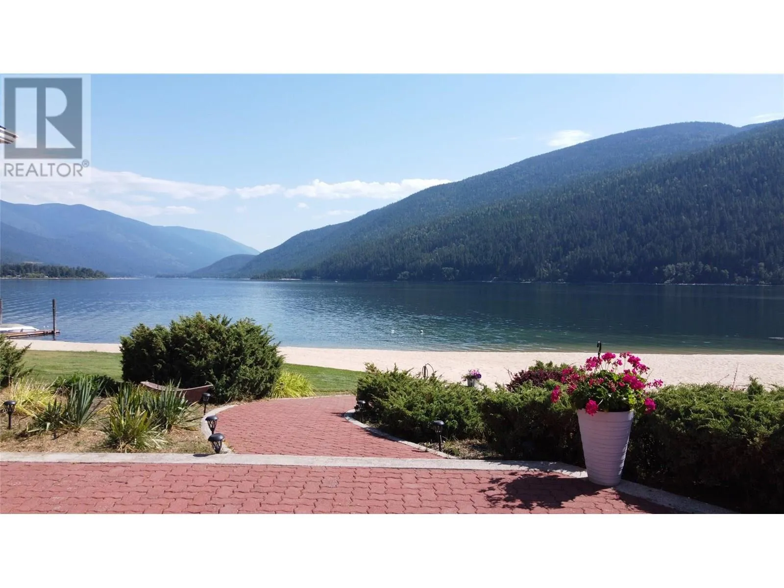 House for rent: 2194 3a Highway, Nelson, British Columbia V1L 6K5