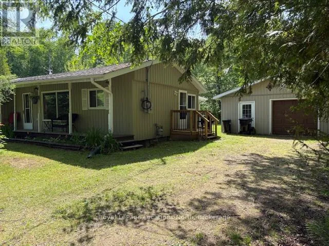 House for rent: 2198 Champlain Road, Tiny, Ontario L9M 0C4