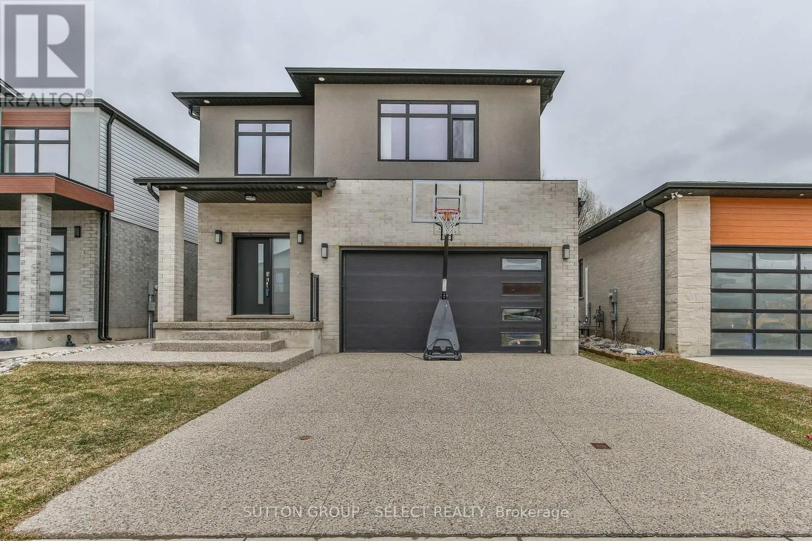 House for rent: 2199 Tokala Trail, London North, Ontario N6G 0Z7