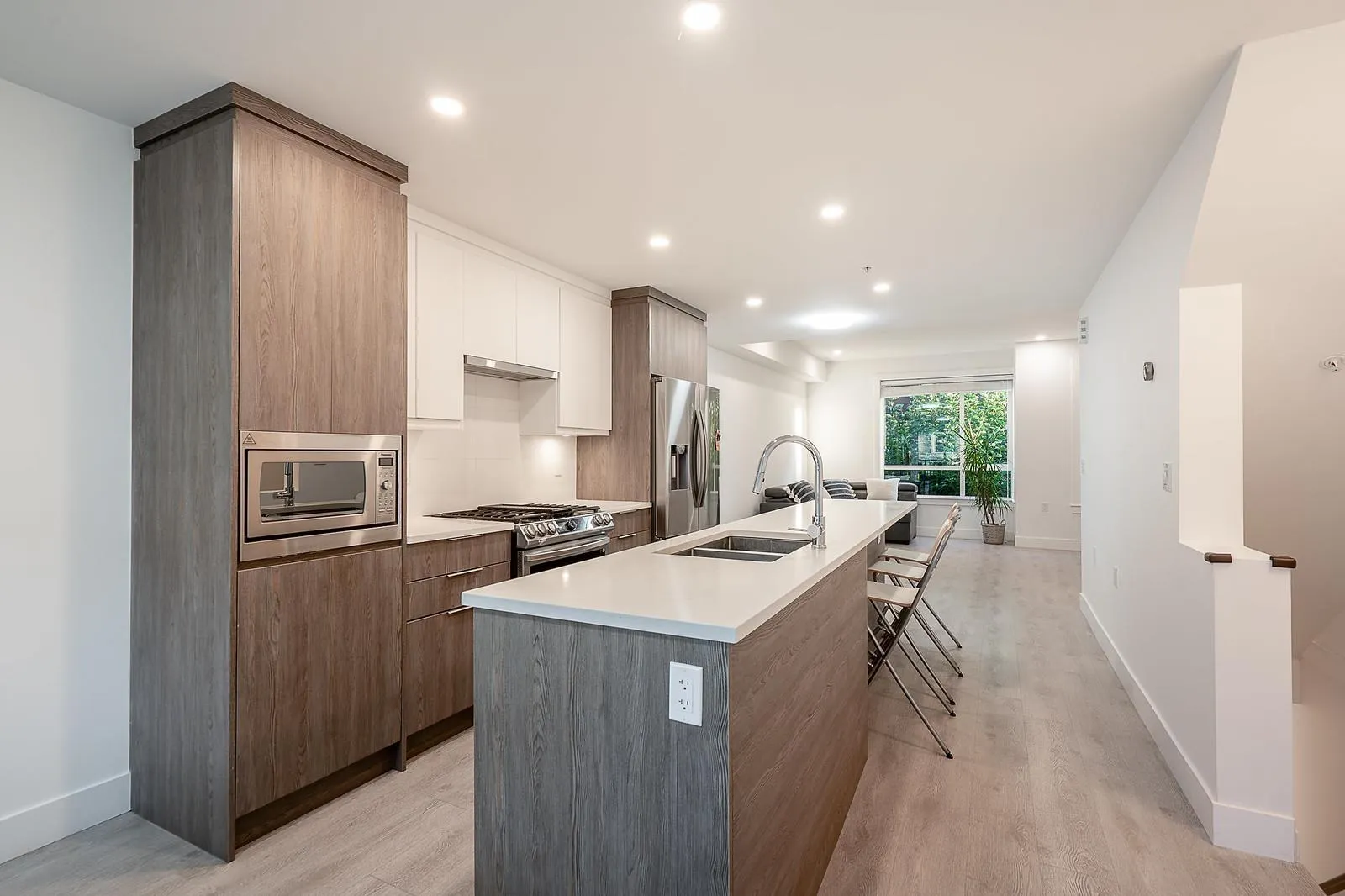 Apartment for rent: 22 19749 55 Avenue, Langley, British Columbia V3A 0M2