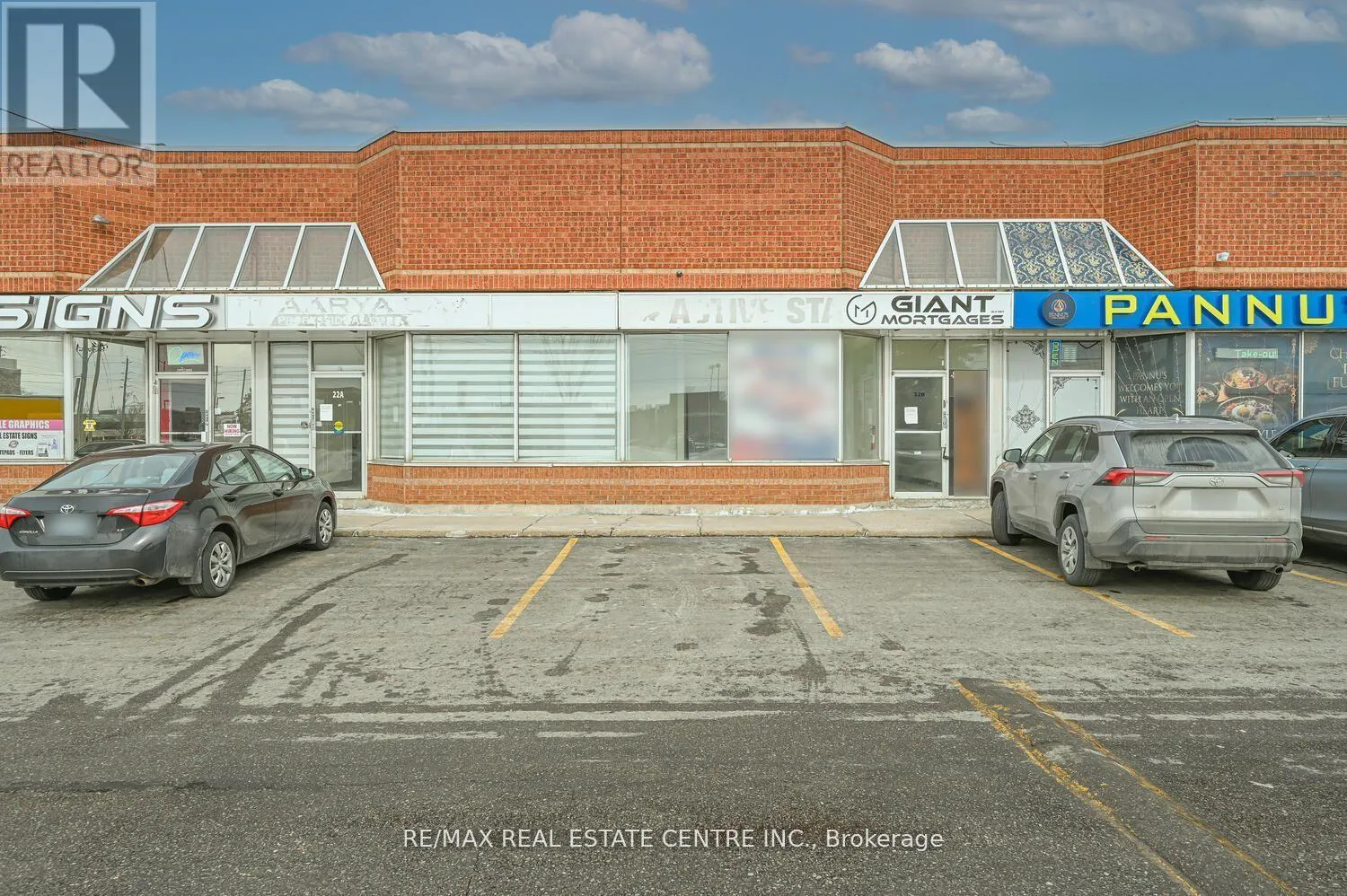 22 - 2565 Steeles Avenue E, Brampton, Ontario L6T 4L6